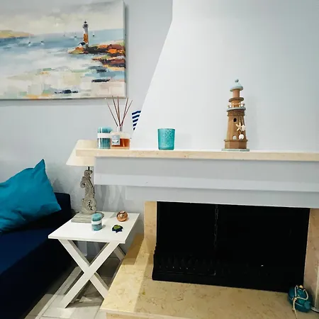 Sofia's Beachfront Maisonette Szálloda